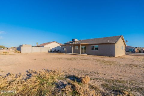 A home in Arizona City