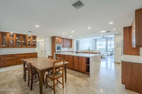 6302 E COCHISE Road Paradise Valley AZ 85253