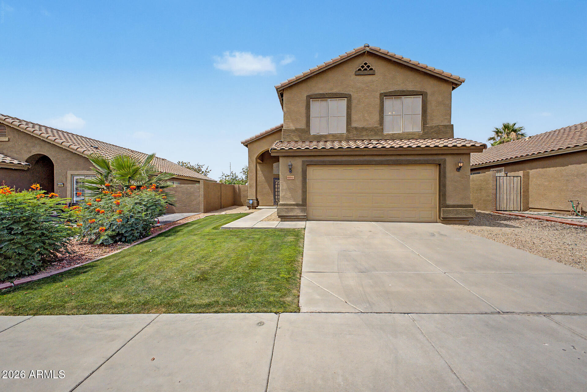 LAS BRISAS POINTE - Residential