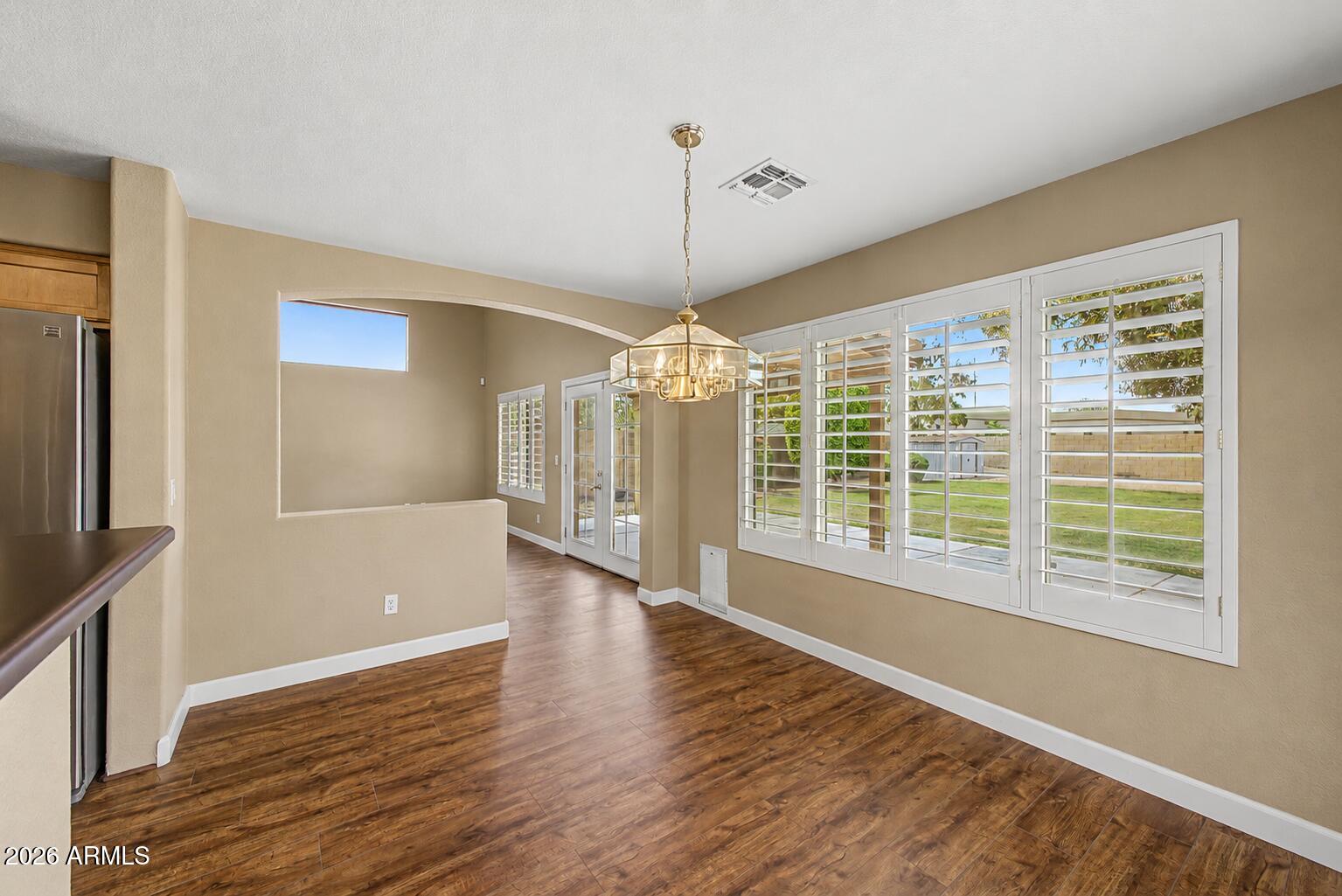 LAS BRISAS POINTE - Residential