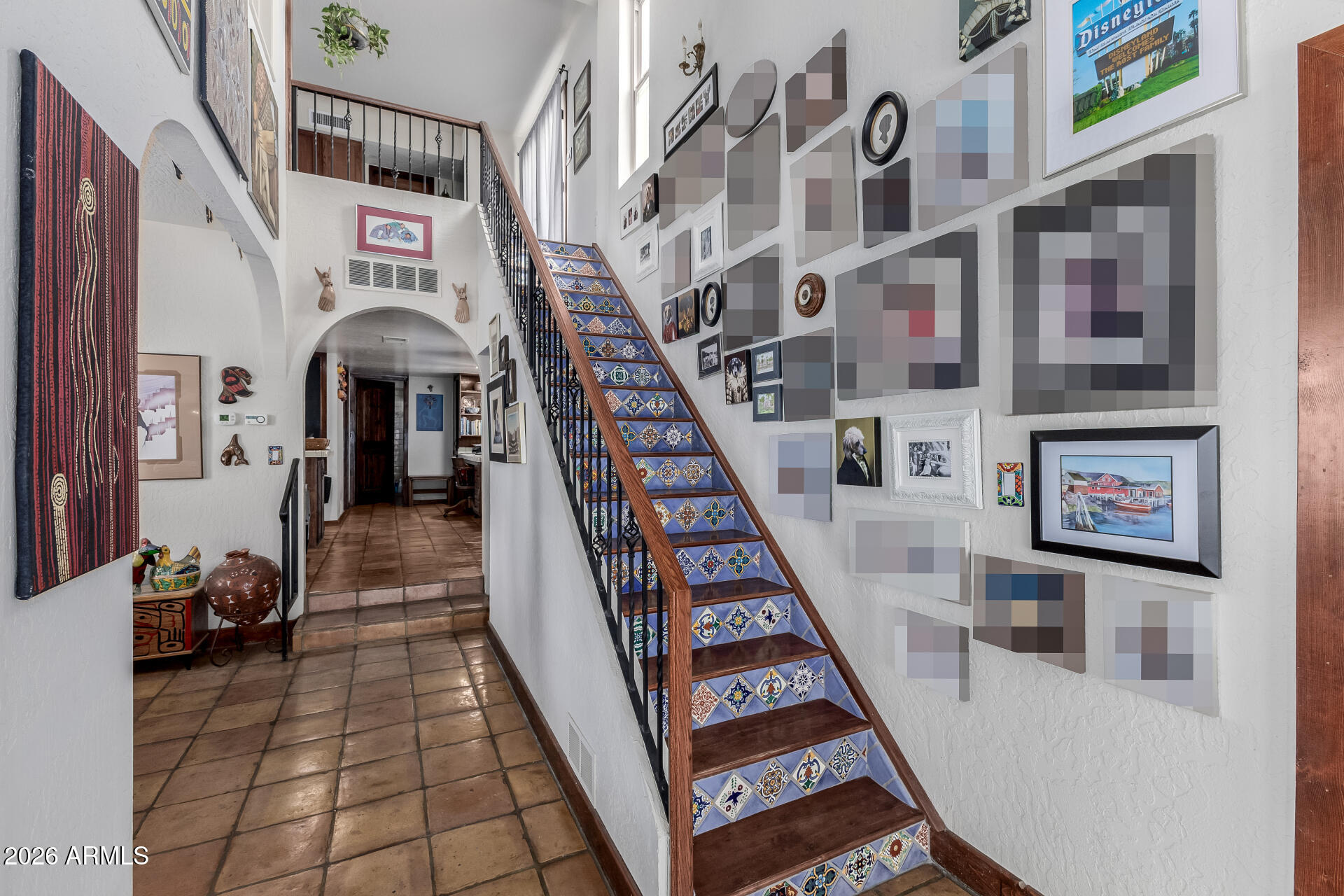 6421 E GLORIA Lane