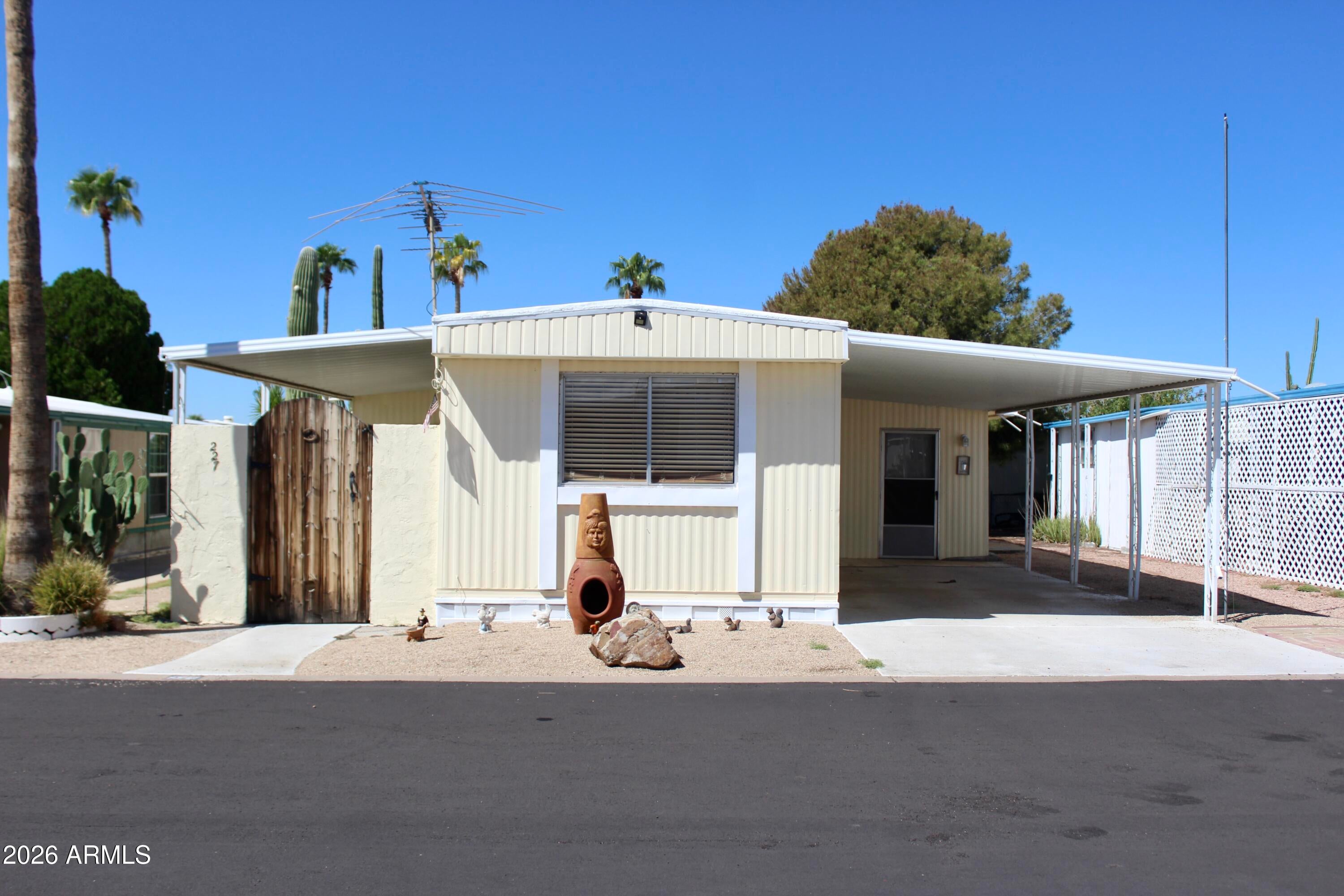 2605 S TOMAHAWK Road 227