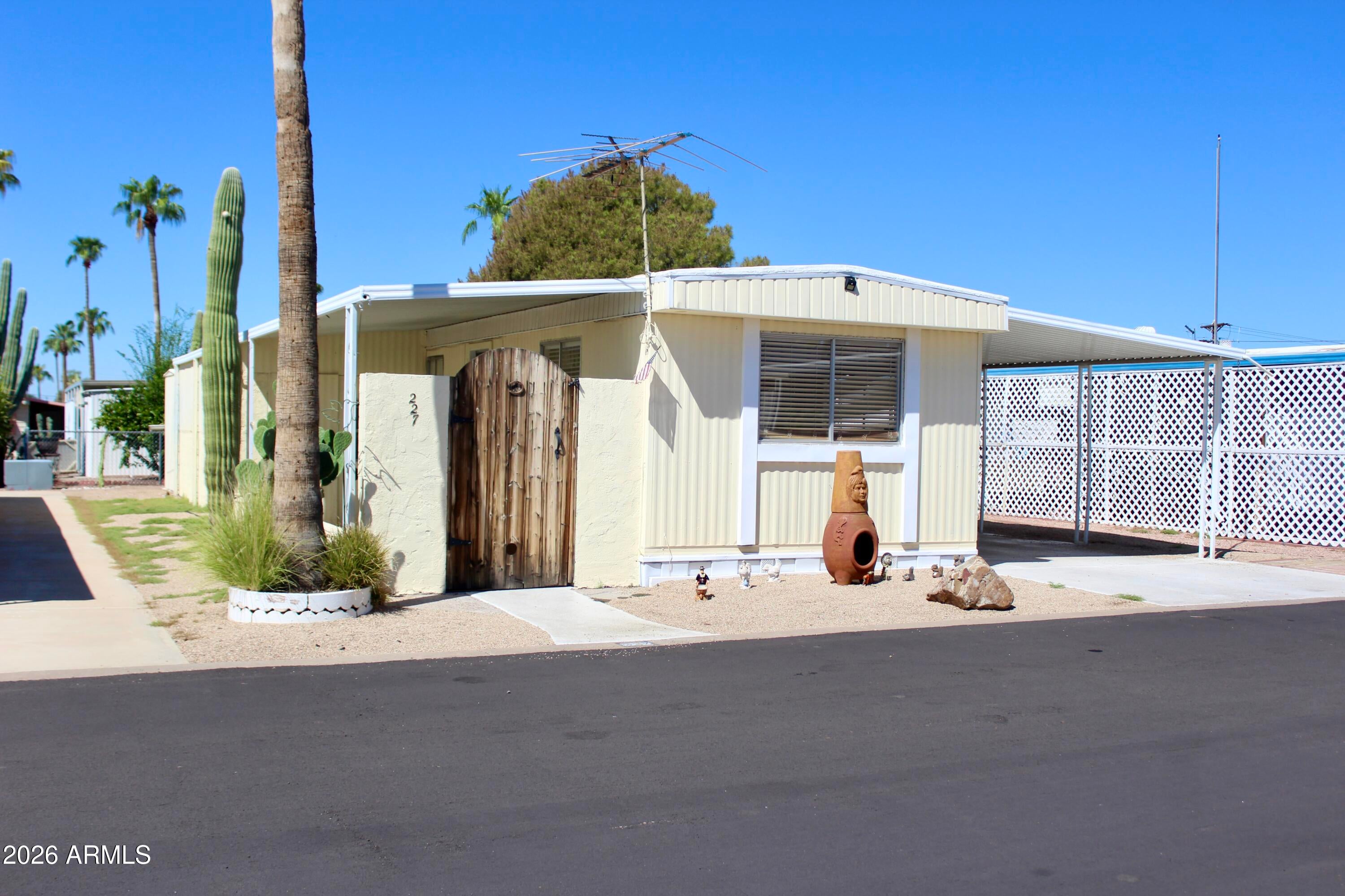 2605 S TOMAHAWK Road 227