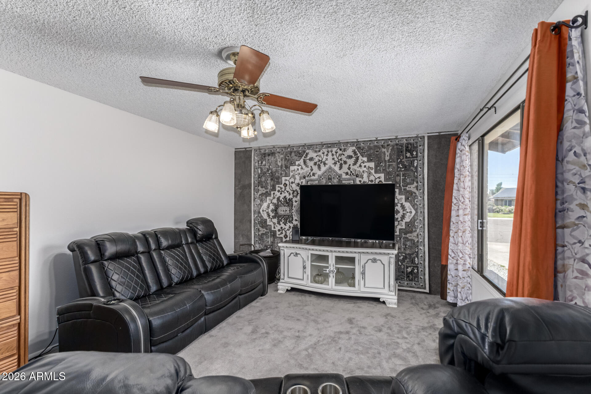 1314 E VERLEA Circle