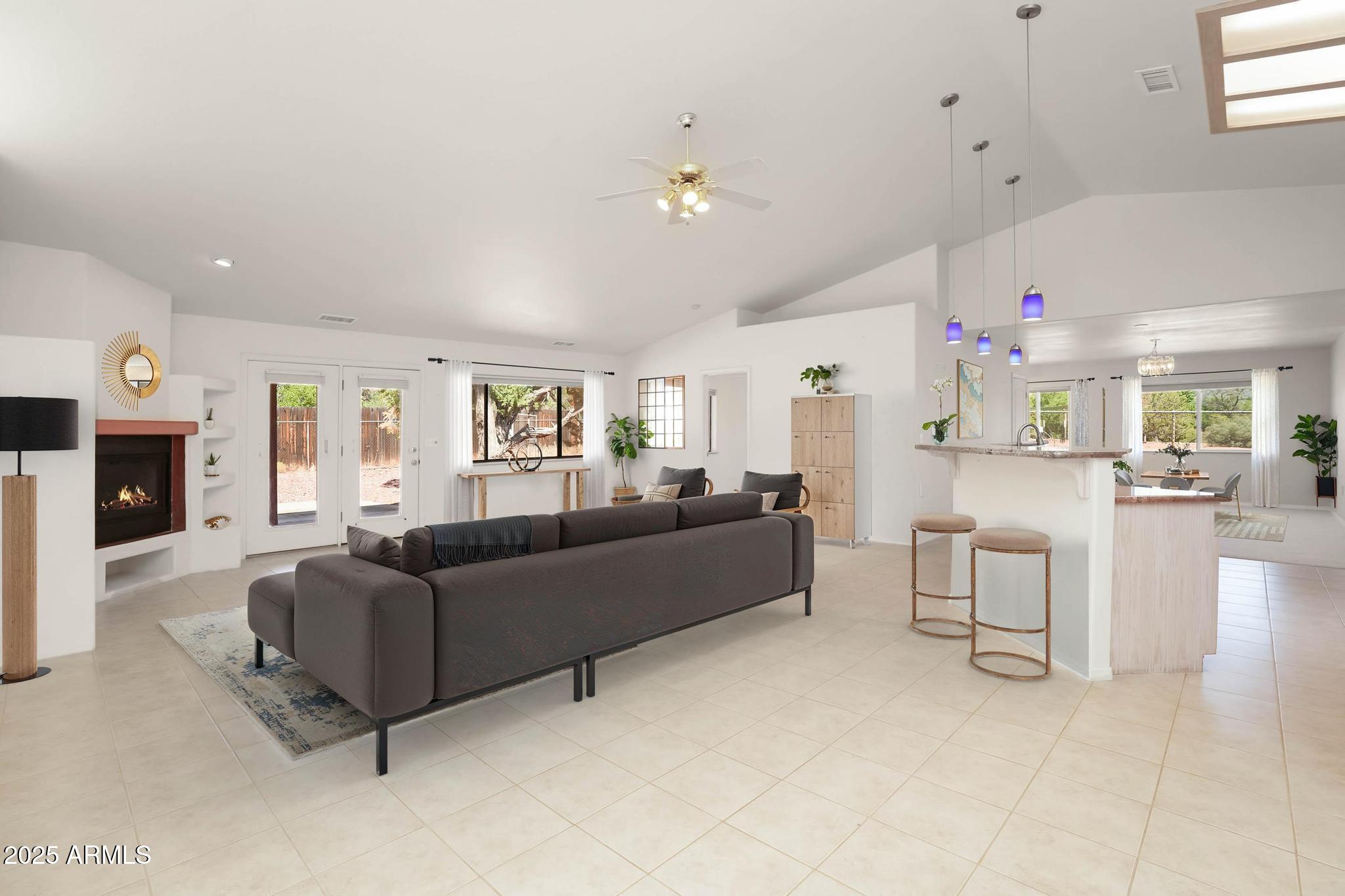 285 MISSION Road