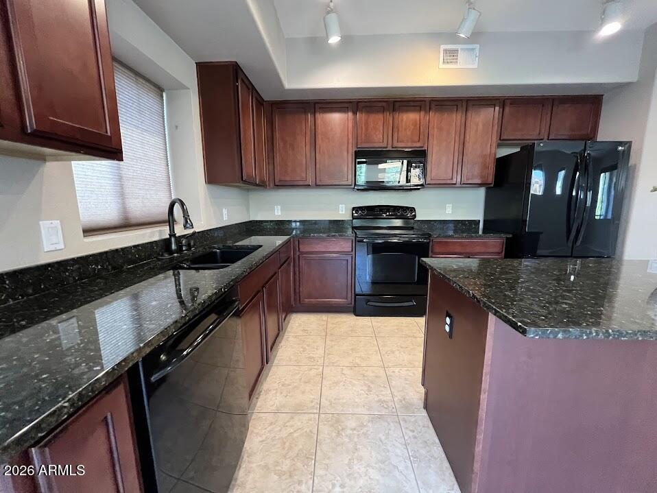 2150 W Alameda -- 1312