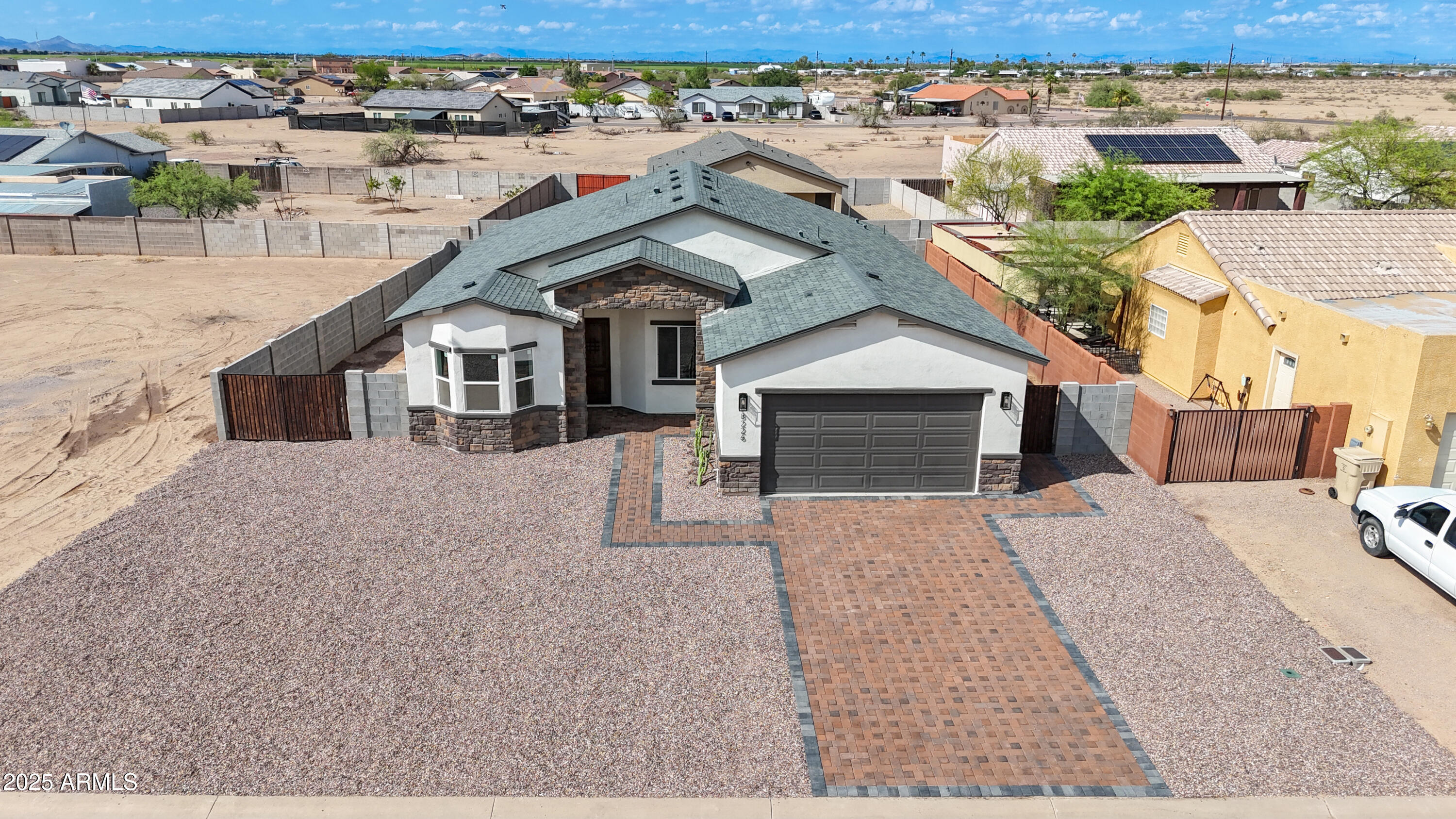 8226 W SWANSEA Drive