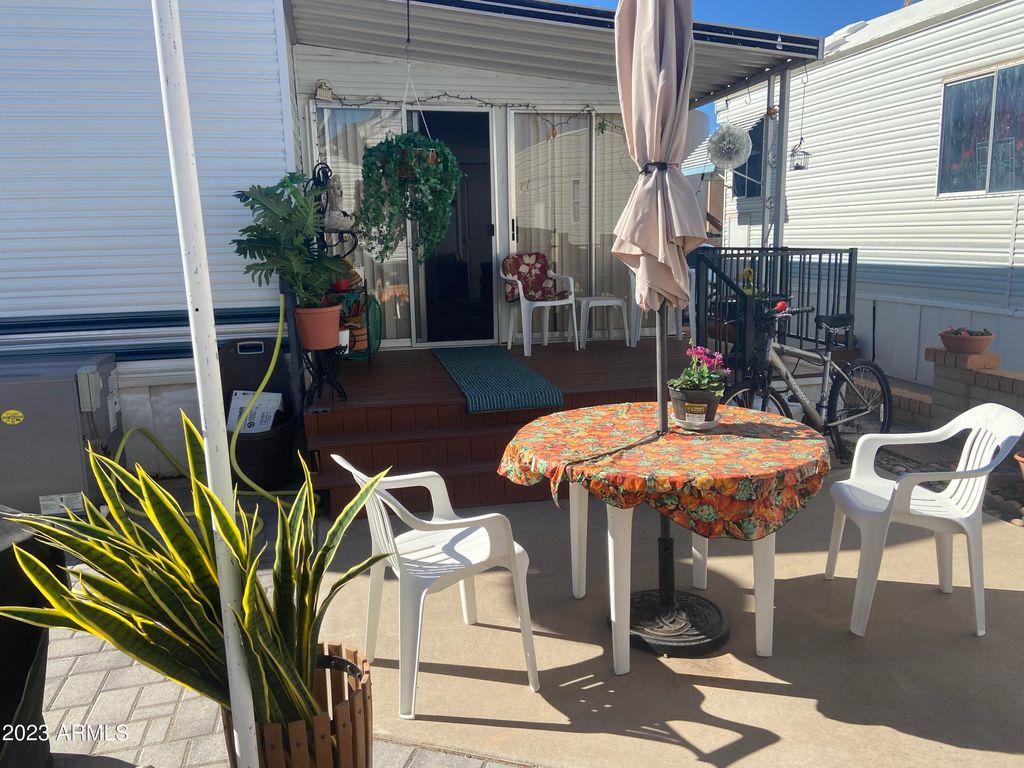 Photo of 2126 S Dakota Avenue, Apache Junction, AZ 85119 (MLS # 6934060)