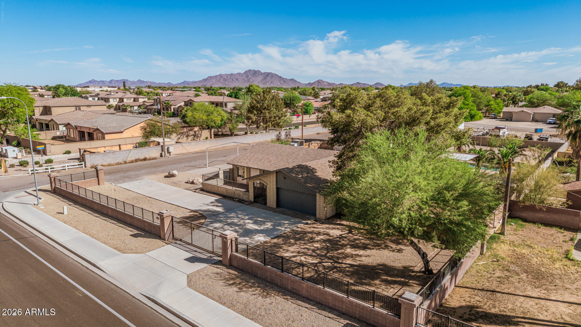 13143 E OCOTILLO Road