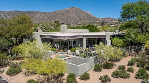 Photo of 10615 E Honey Mesquite Dr Drive, Scottsdale, AZ 85262 (MLS # 7005365)