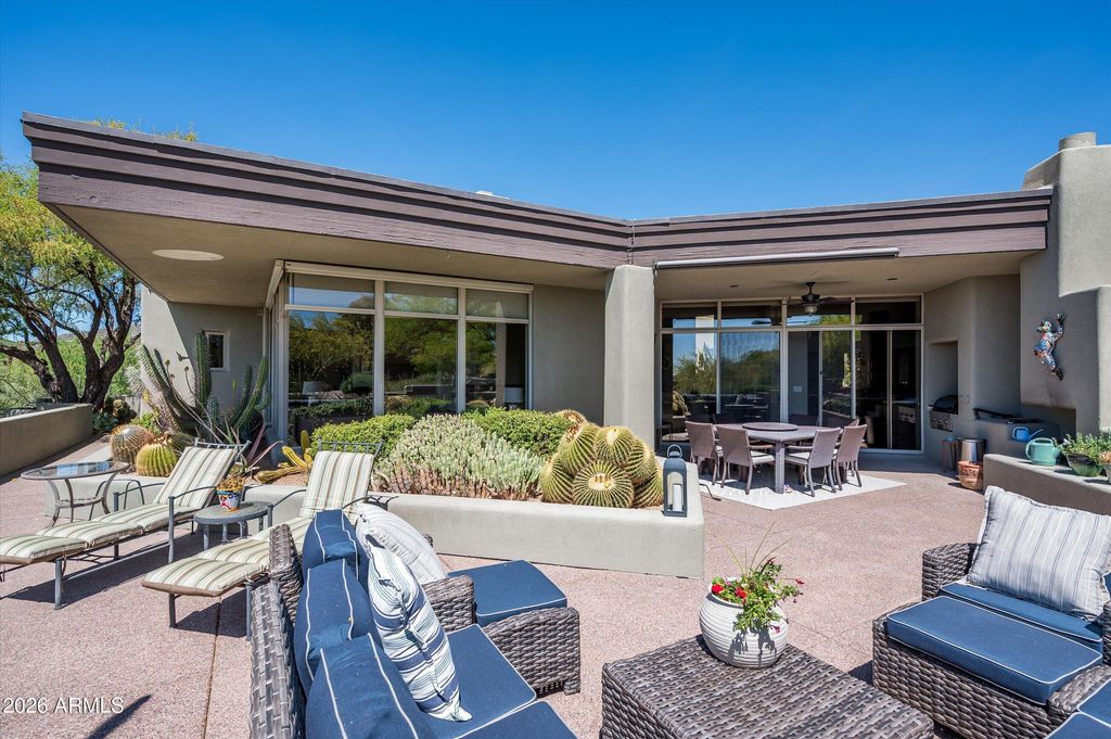 Photo of 10615 E Honey Mesquite Dr Drive, Scottsdale, AZ 85262 (MLS # 7005365)