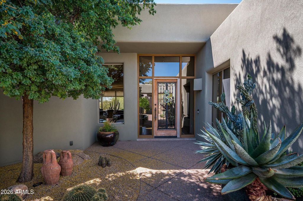 Photo of 10615 E Honey Mesquite Dr Drive, Scottsdale, AZ 85262 (MLS # 7005365)