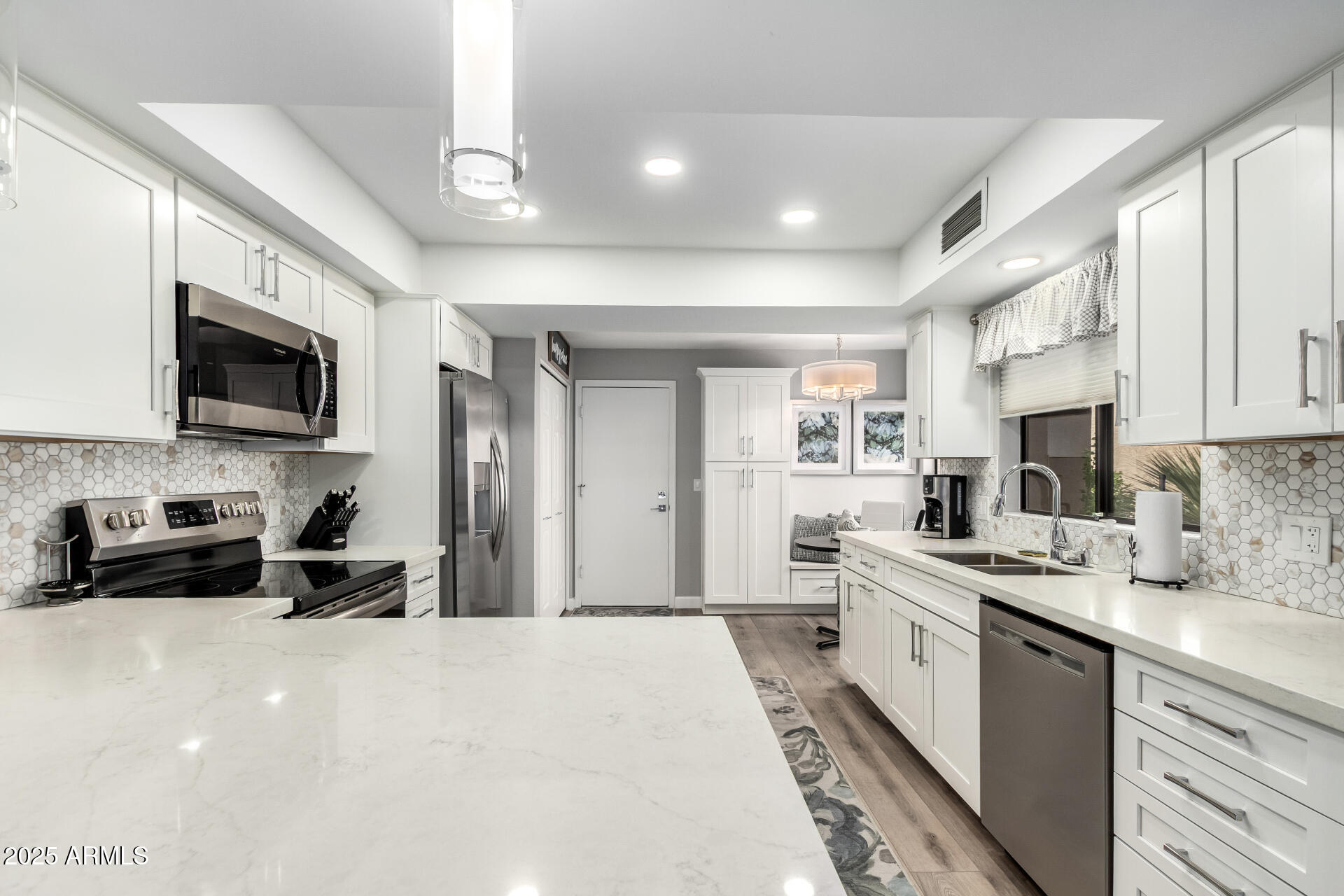 9706 W RIMROCK Drive