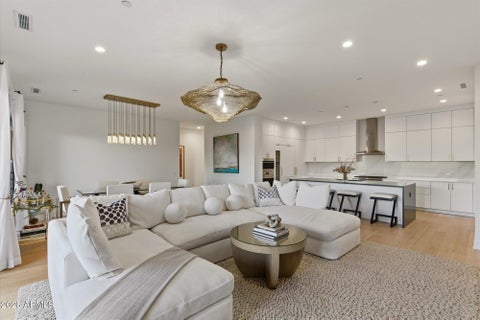 Photo of 19355 N 73rd Way #C-3011, Scottsdale, AZ 85255 (MLS # 6999569)