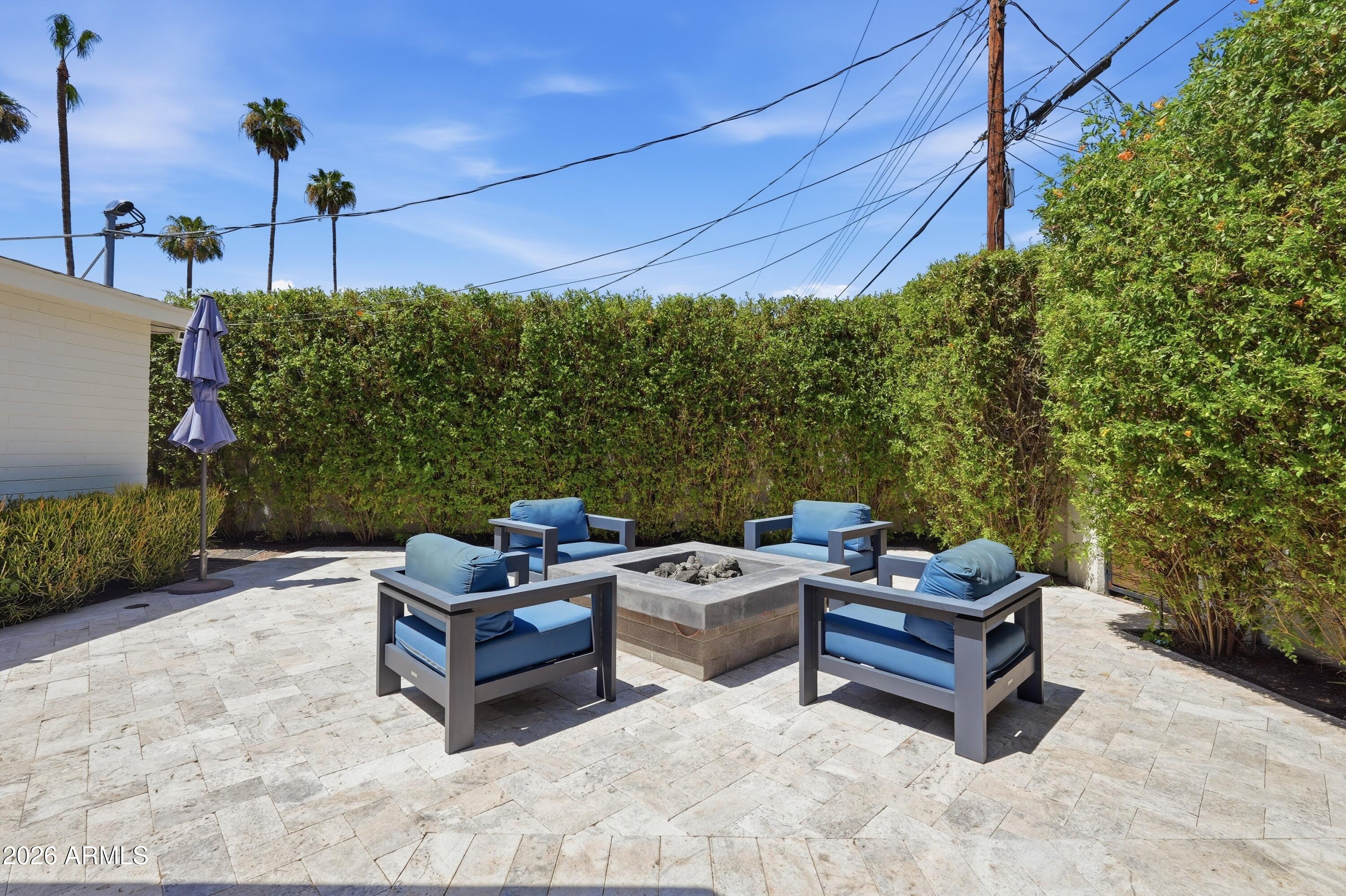 PALMS PARKWAY 1 - Residential