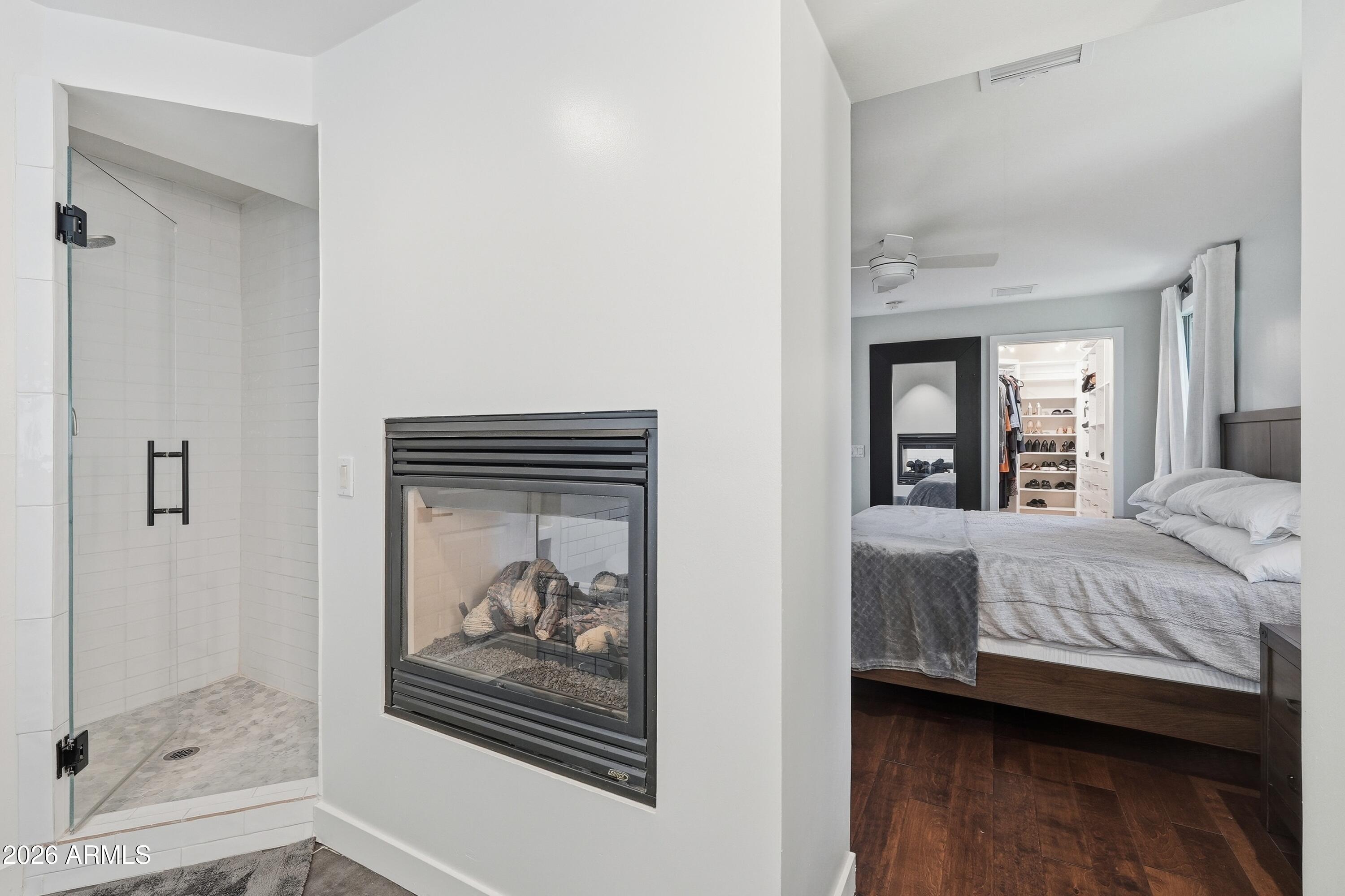 PALMS PARKWAY 1 - Residential
