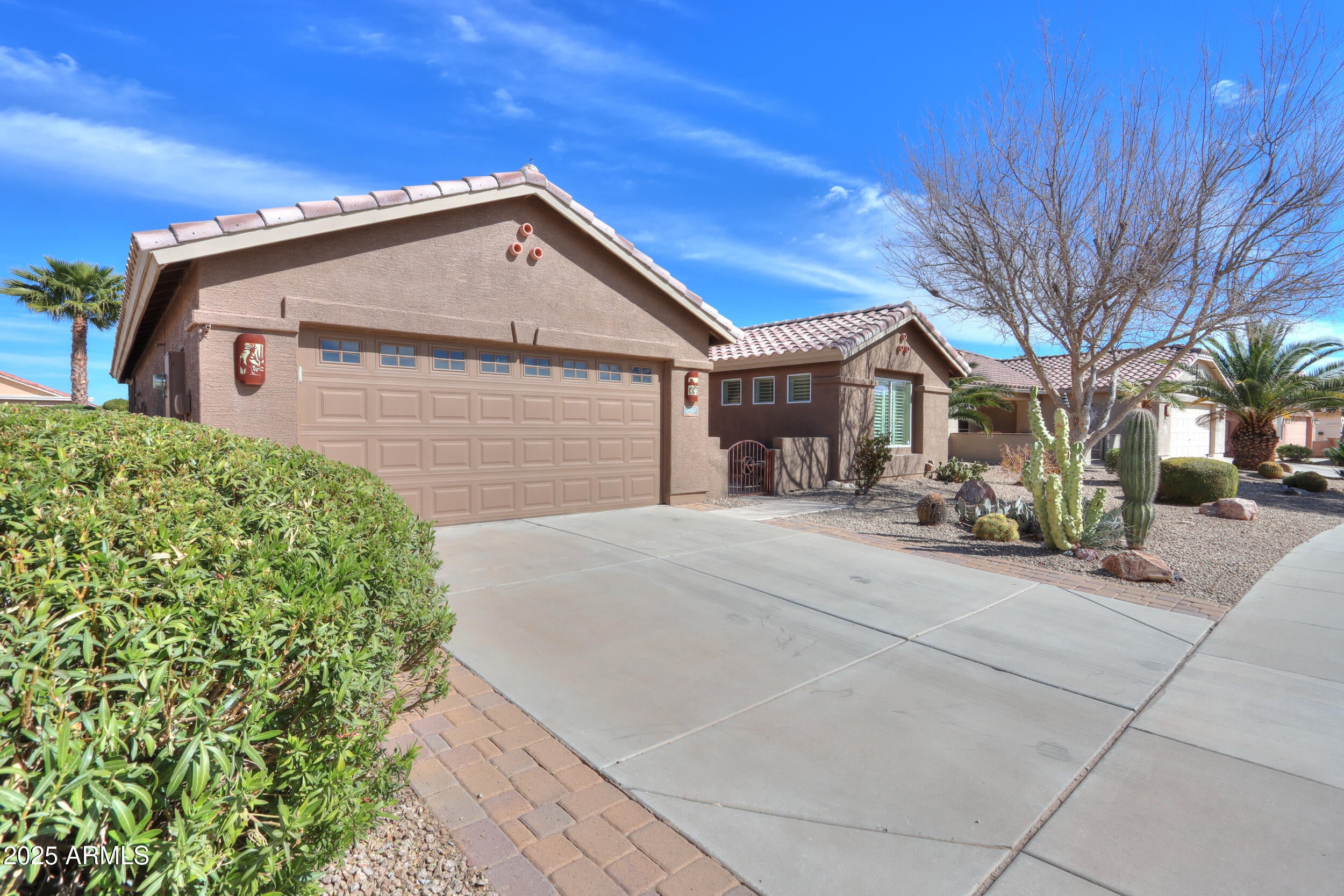2408 E FIESTA Drive