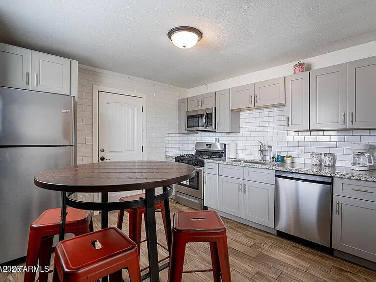 1208 E Tempe Drive