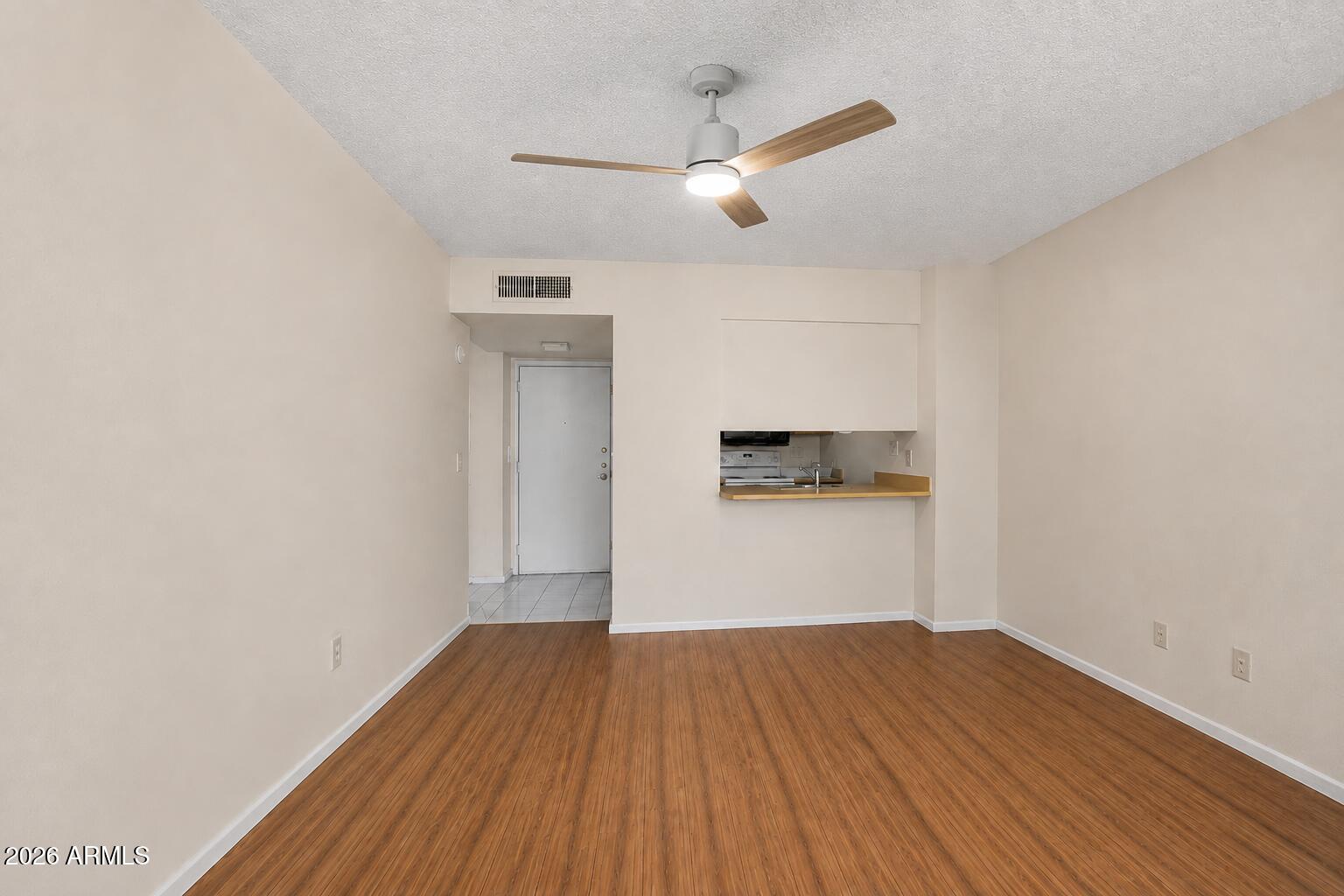 3033 E Devonshire Avenue 3015