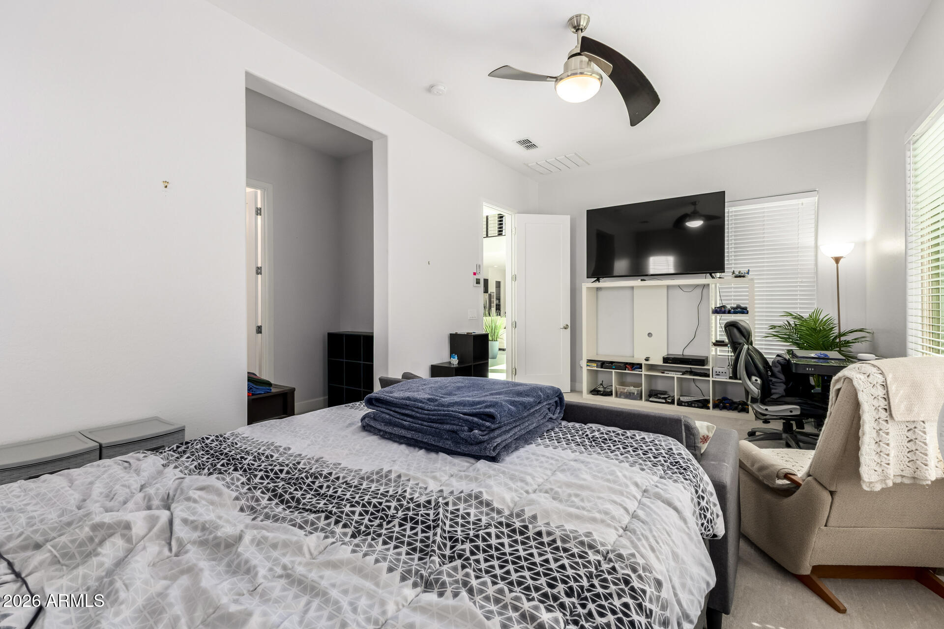 WARNER GROVES AT MORRISON RANCH - Residential