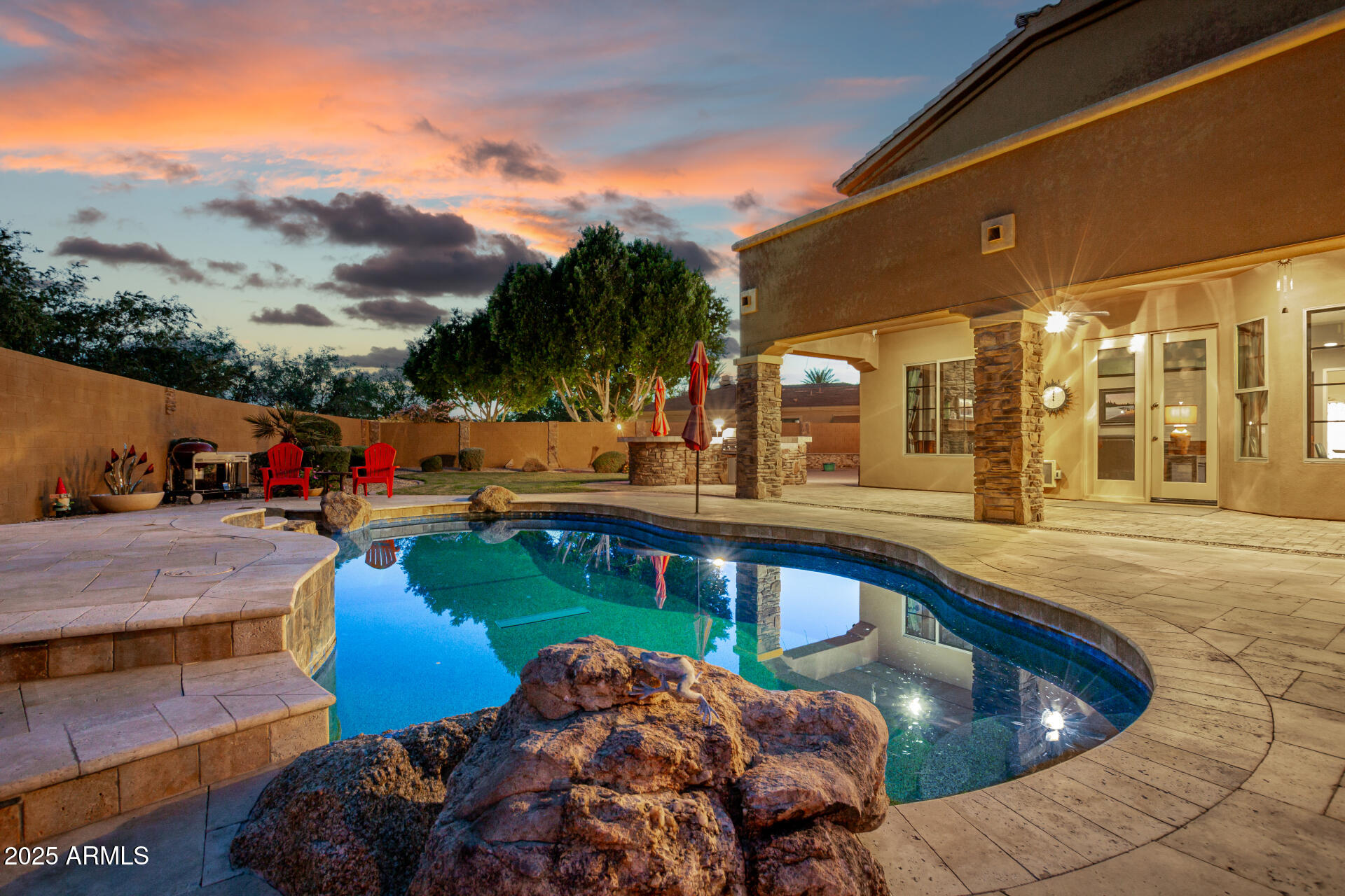 15650 W VERNON Avenue