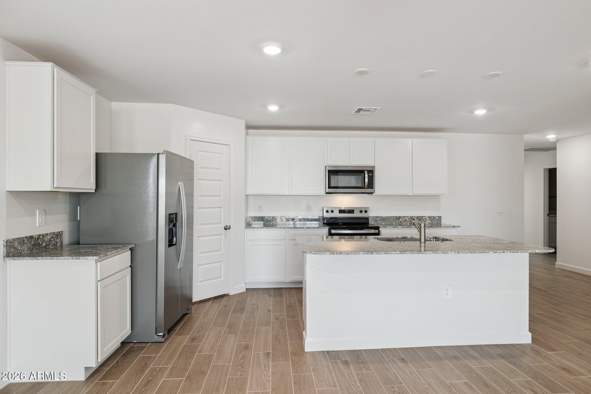 26033 W LYNNE Lane