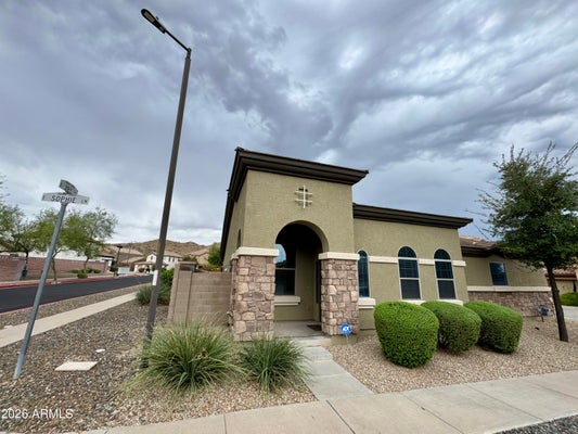 3921 E SOPHIE LN, PHOENIX, AZ 85042 - Image cc3fd2dde54d55daea5b323ce0b6fe23/1672592556