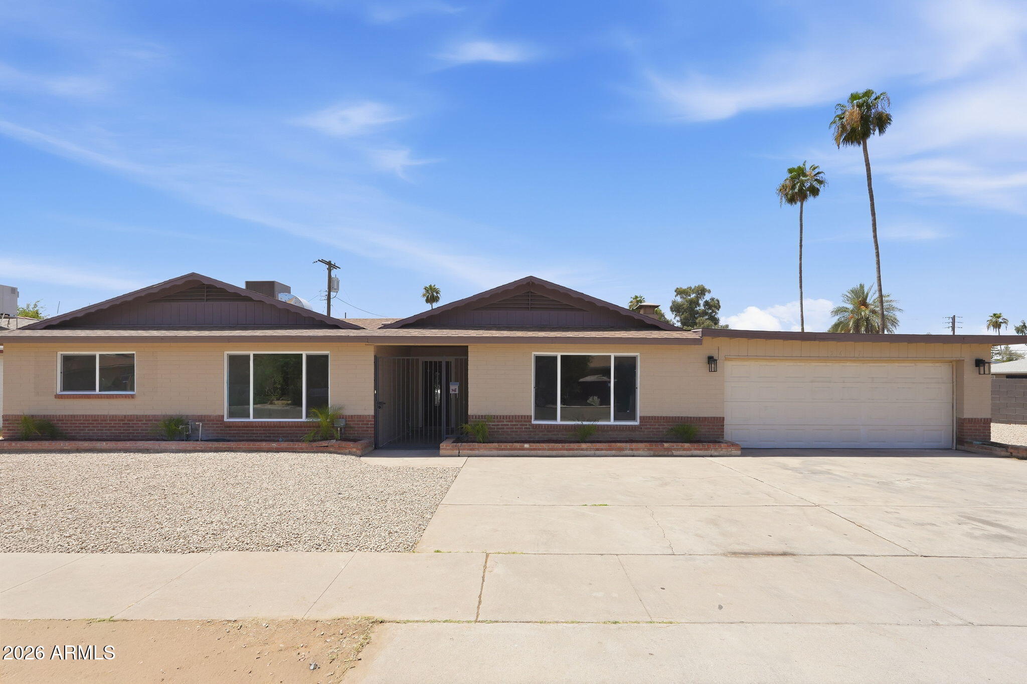 2617 W LAWRENCE Road