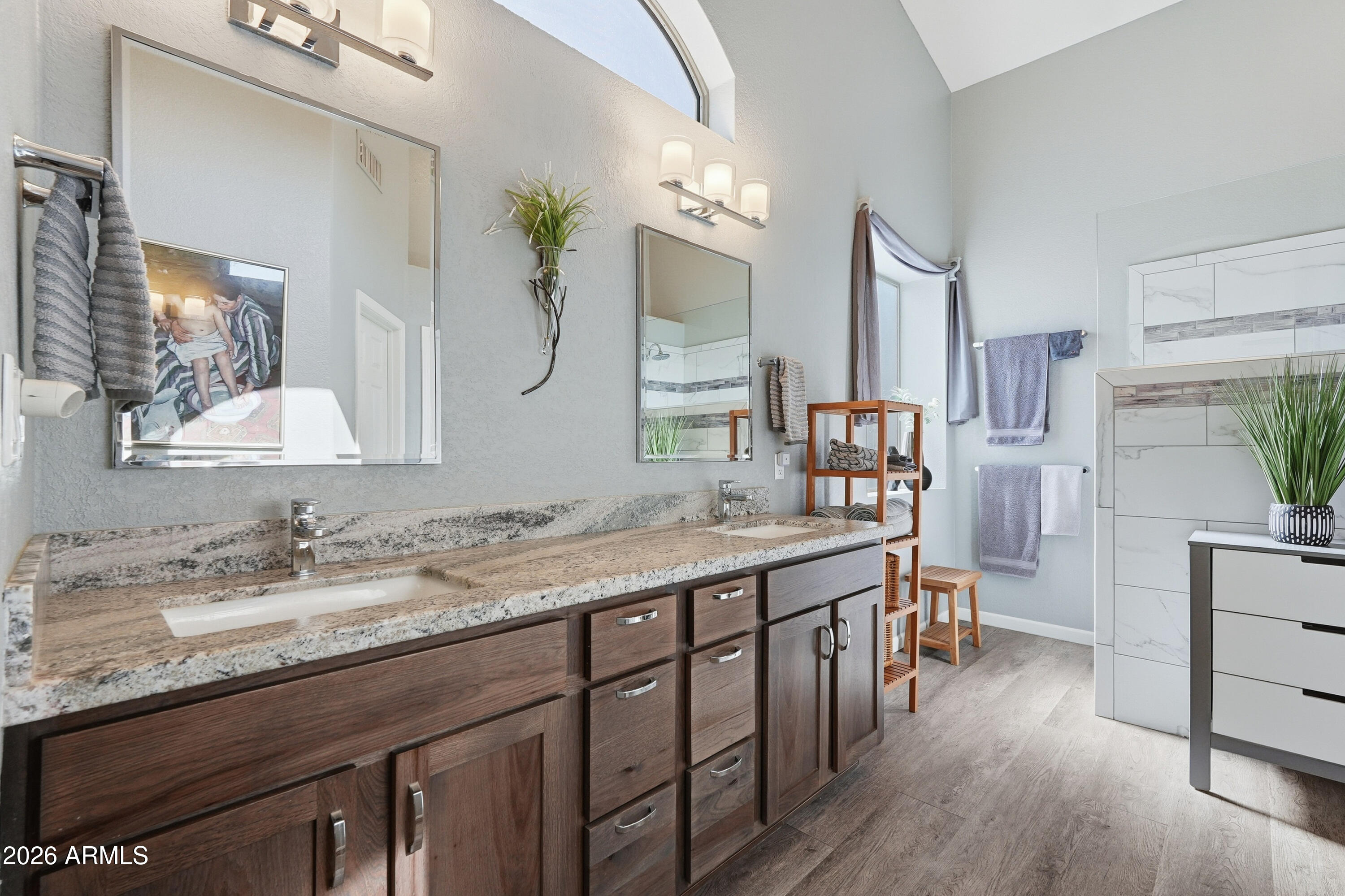 MOUNTAINBROOK VILLAGE - Residential