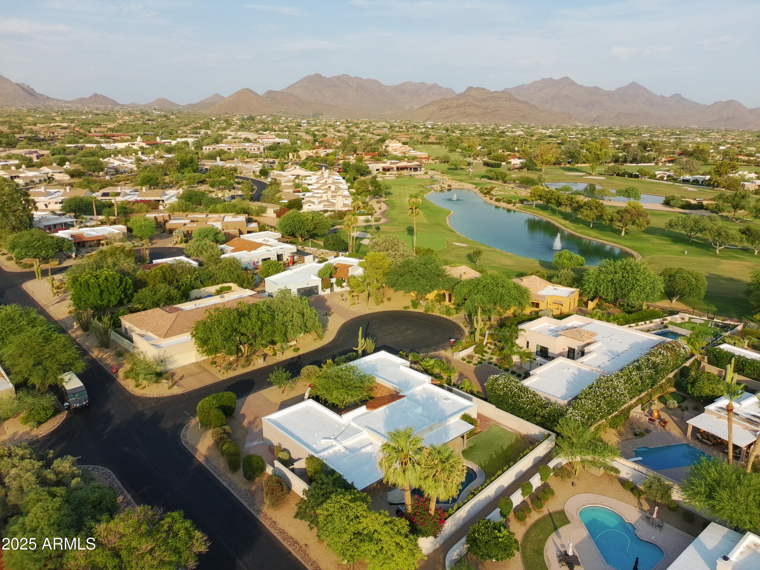 8401 E VISTA DEL LAGO --