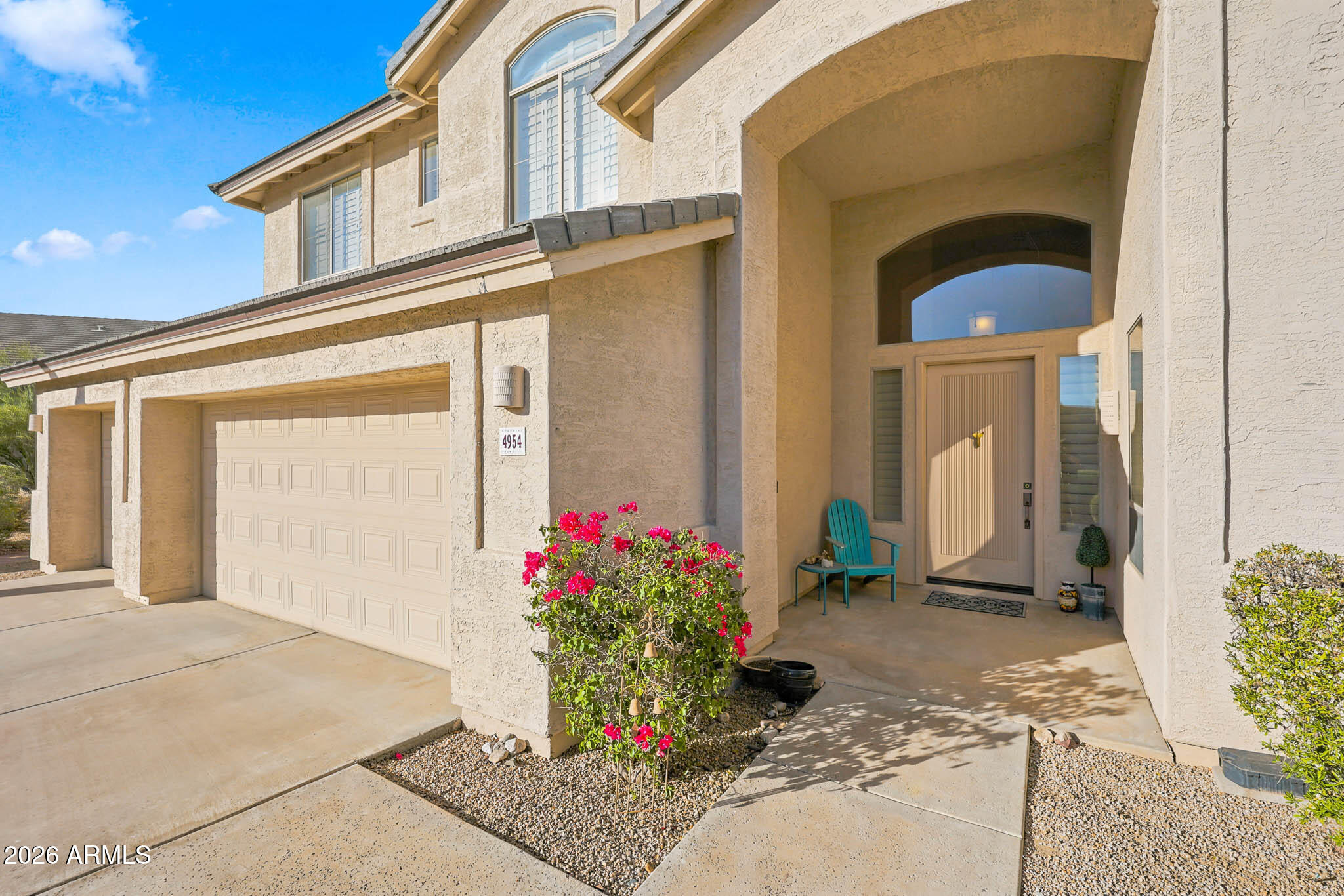 4954 E CASCALOTE Drive
