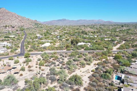 6839 E CAREFREE Highway - Cave Creek AZ 85331
