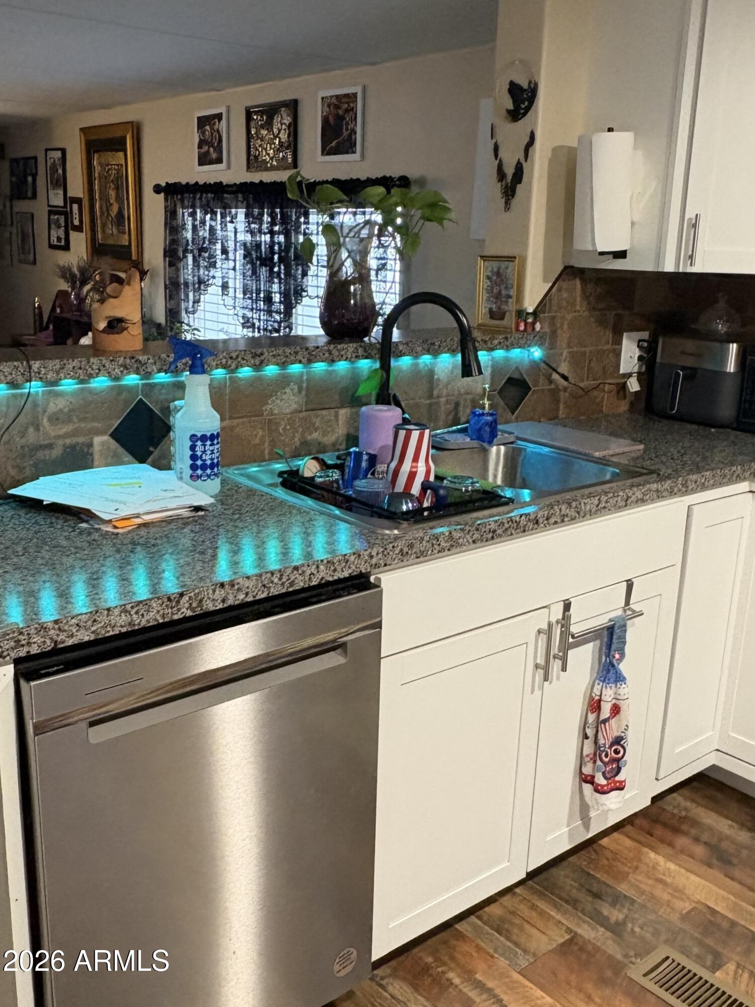 11425 E UNIVERSITY Drive LOT 60
