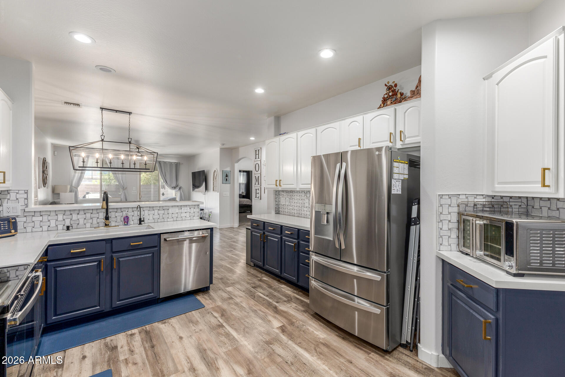 17193 W GAMBIT Trail