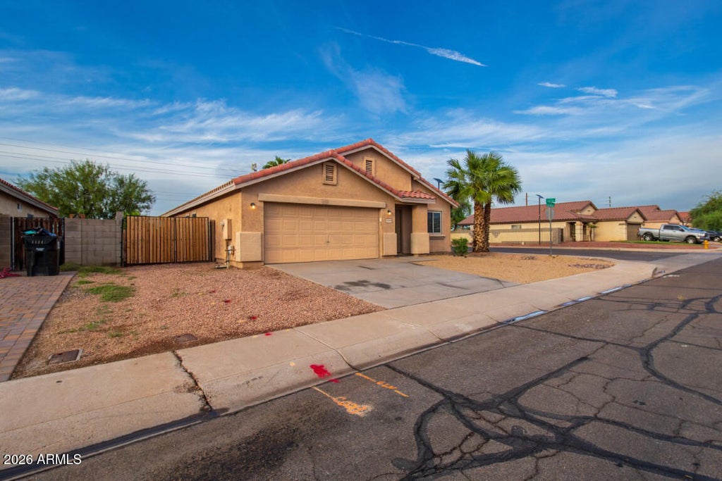 Photo of 11844 W Edgemont Avenue, Avondale, AZ 85392 (MLS # 7091830)
