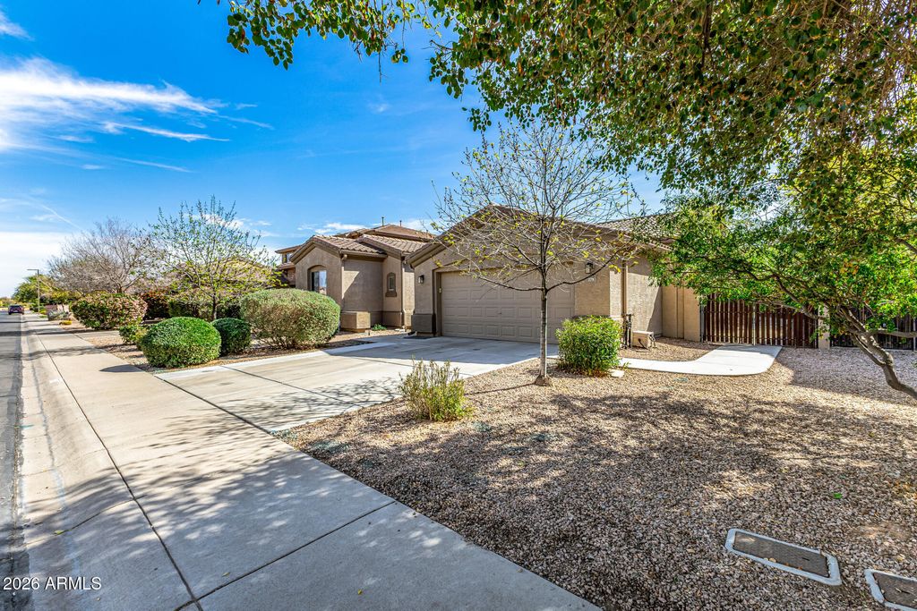 Photo of 279 W Blue Lagoon Drive, Casa Grande, AZ 85122 (MLS # 6990007)