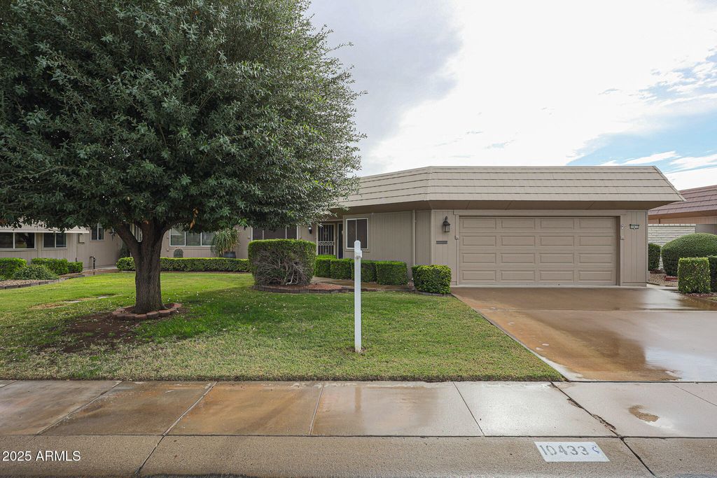 Photo of 10433 W Hutton Drive, Sun City, AZ 85351 (MLS # 6949966)