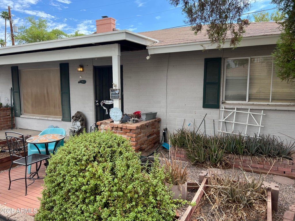 Photo of 524 W Fairway Drive #11, Mesa, AZ 85201 (MLS # 7073689)