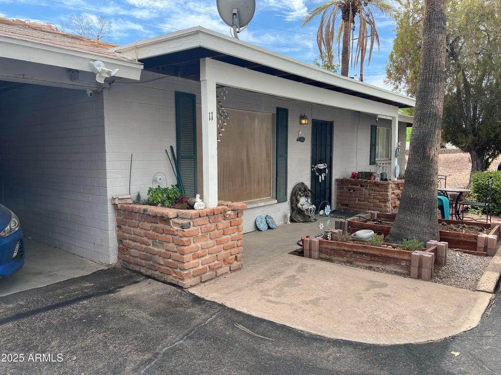 Photo of 524 W Fairway Drive #11, Mesa, AZ 85201 (MLS # 7073689)