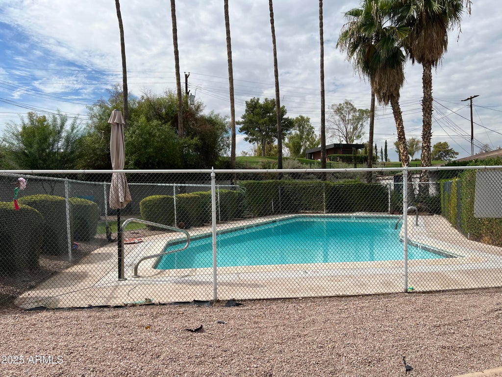 Photo of 524 W Fairway Drive #11, Mesa, AZ 85201 (MLS # 7073689)