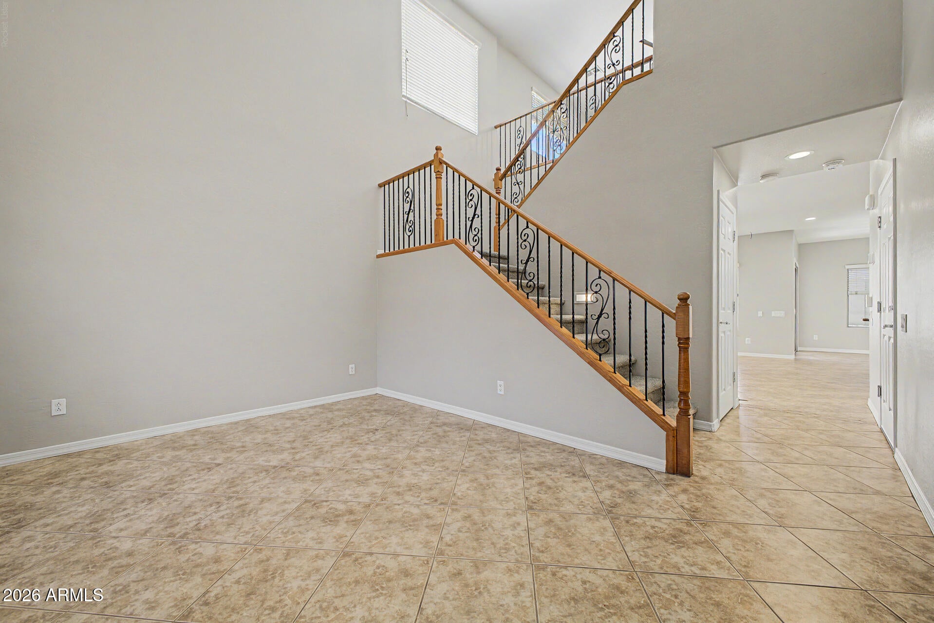 4635 S CARMINE Lane