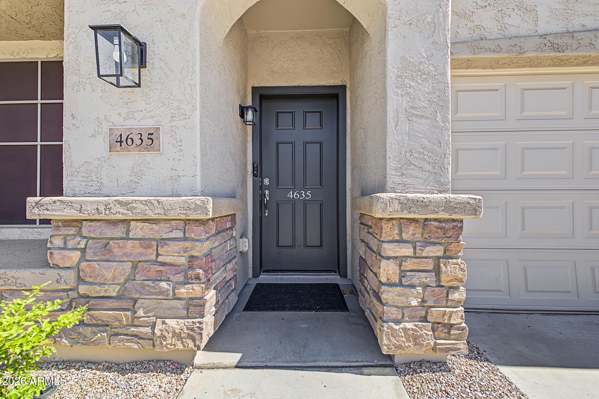 4635 S CARMINE Lane
