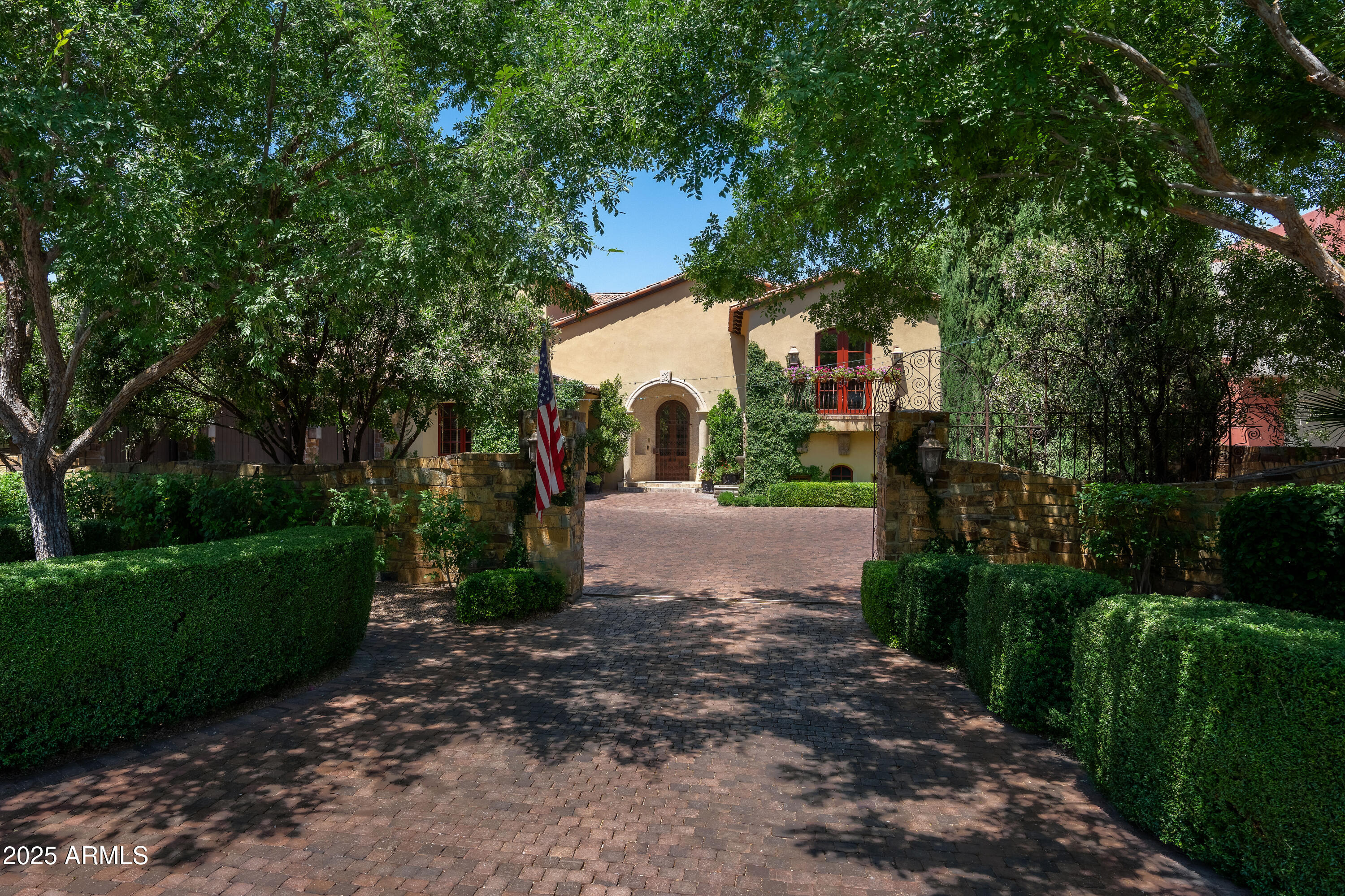 5968 E ORANGE BLOSSOM Lane