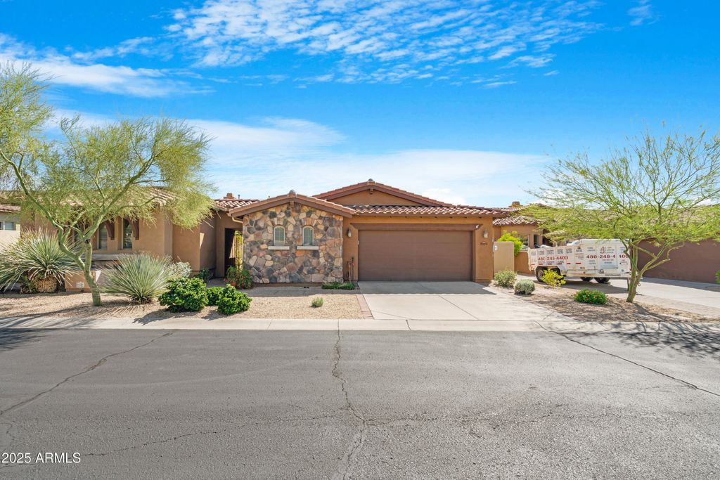 Photo of 7225 E Aurora Drive, Scottsdale, AZ 85266 (MLS # 6928622)