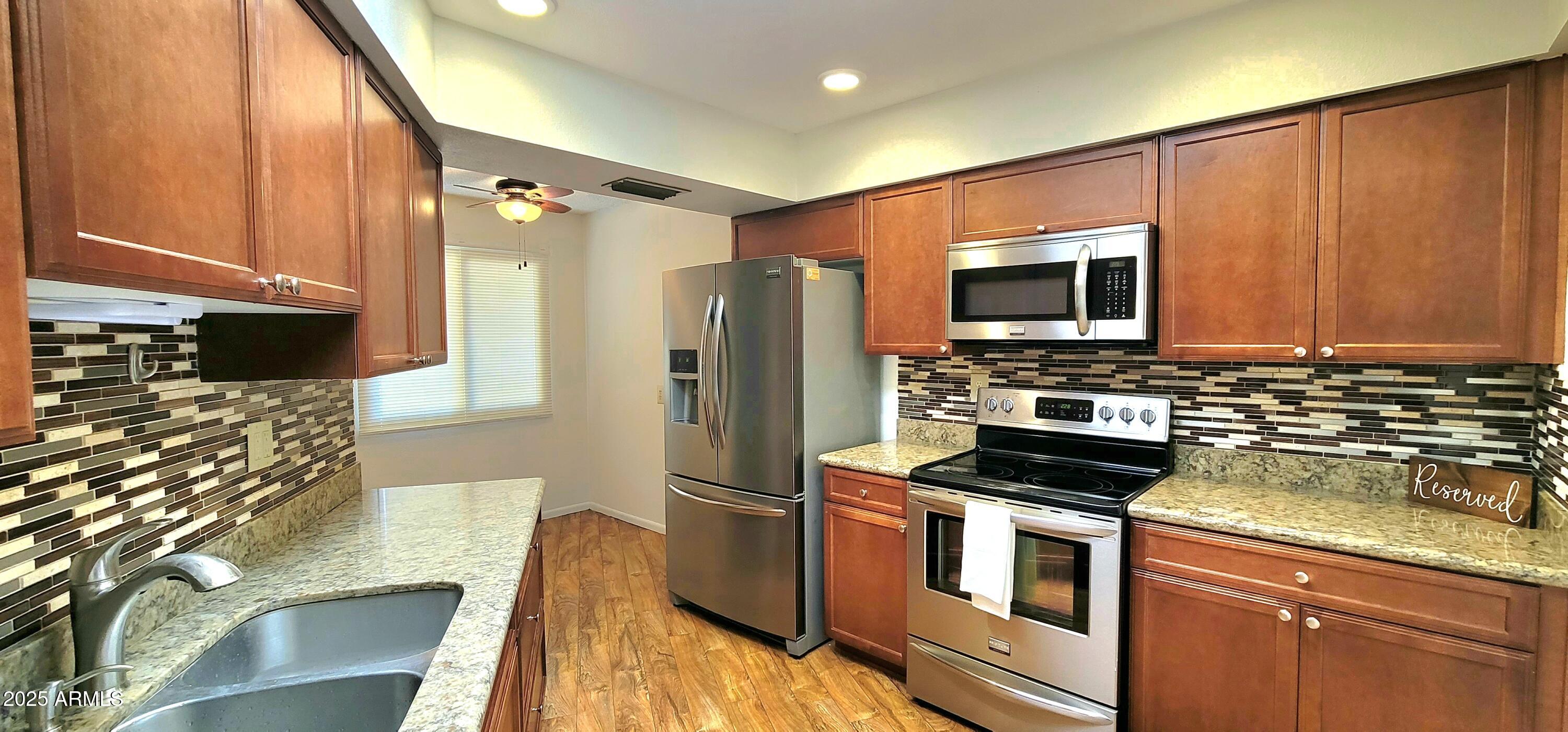 19646 N CAMINO DEL SOL --