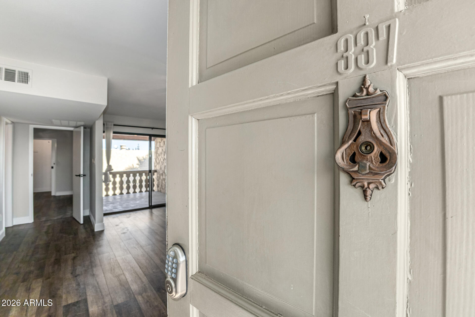 4950 N MILLER Road 337