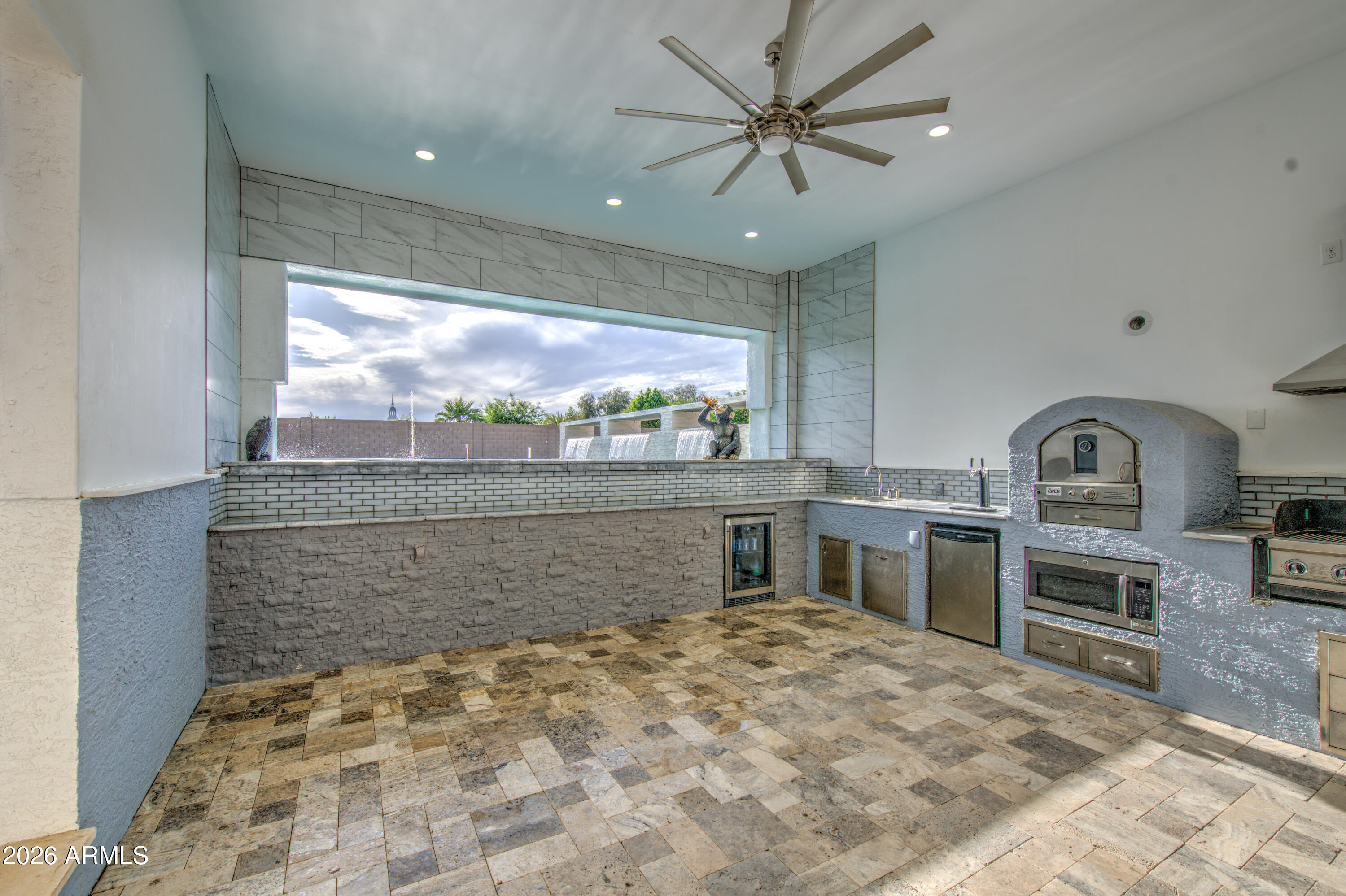 LA JARA FARMS - Residential