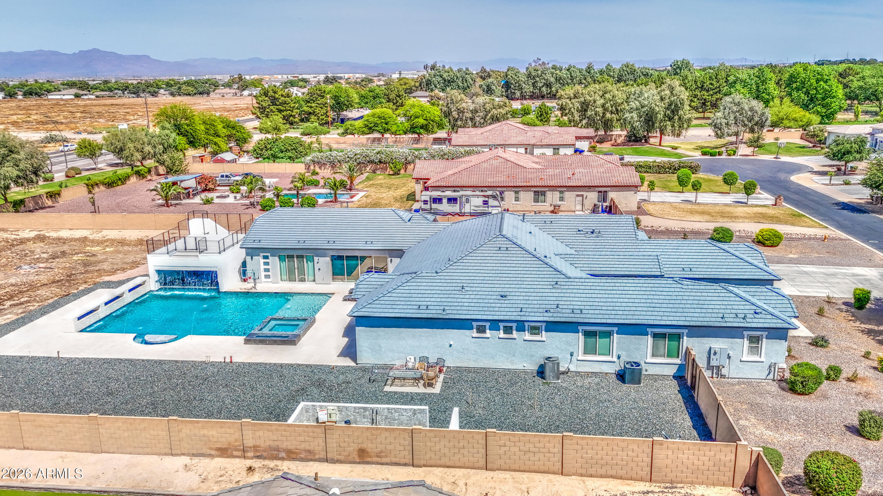 LA JARA FARMS - Residential
