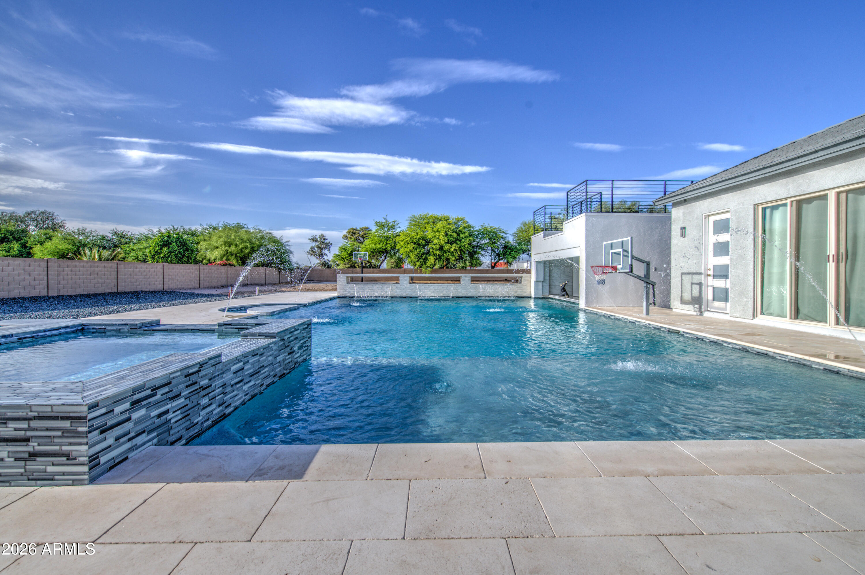 LA JARA FARMS - Residential
