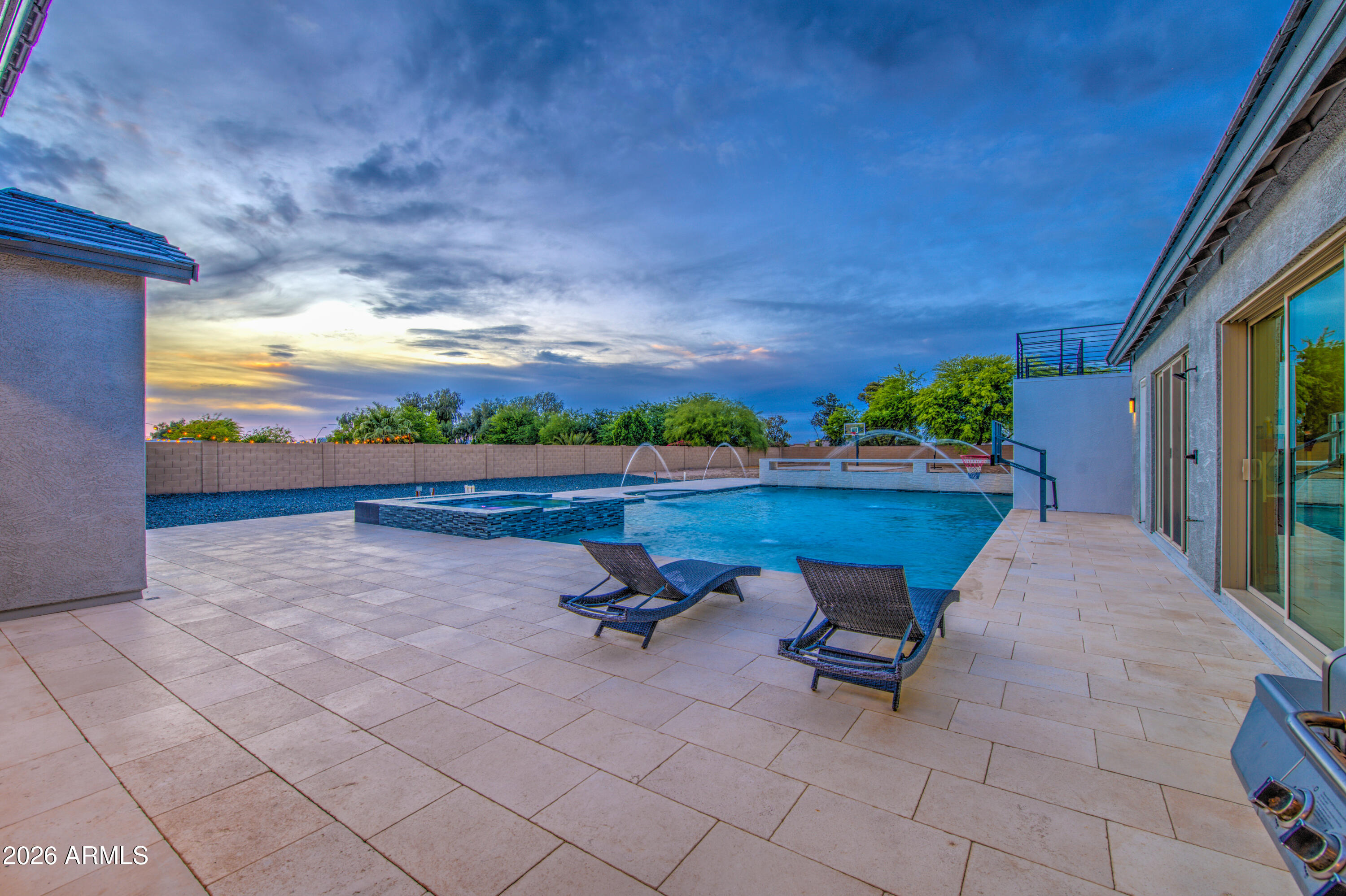 LA JARA FARMS - Residential